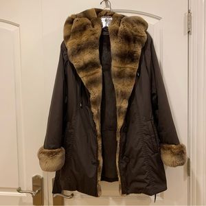 New Jessica Wilde Fur Trim coat with removable lining